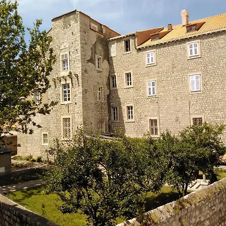 Joy Old Town Апартаменты *