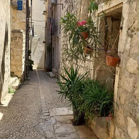 Joy Old Town Apartment *